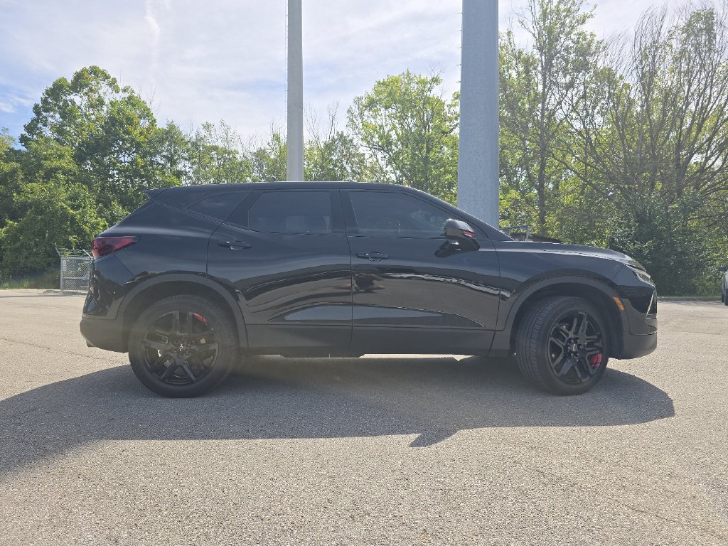 Used 2024 Chevrolet Blazer LT w/ Redline Edition FWD image 14