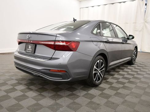 Used 2025 Volkswagen Jetta Sport FWD image 8