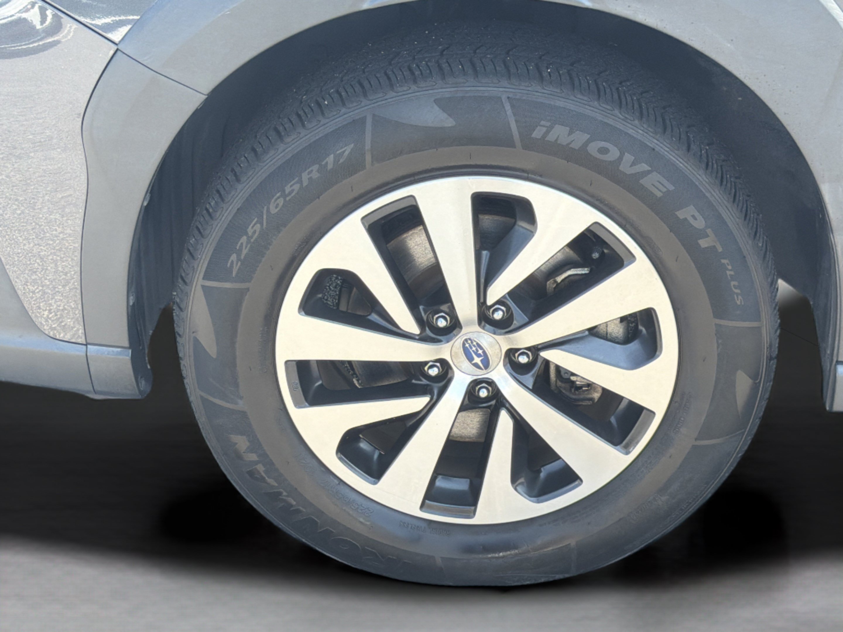 Used 2023 Subaru Outback Premium AWD/4WD image 35