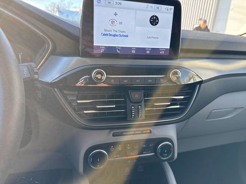 Certified 2025 Ford Escape Active image 26