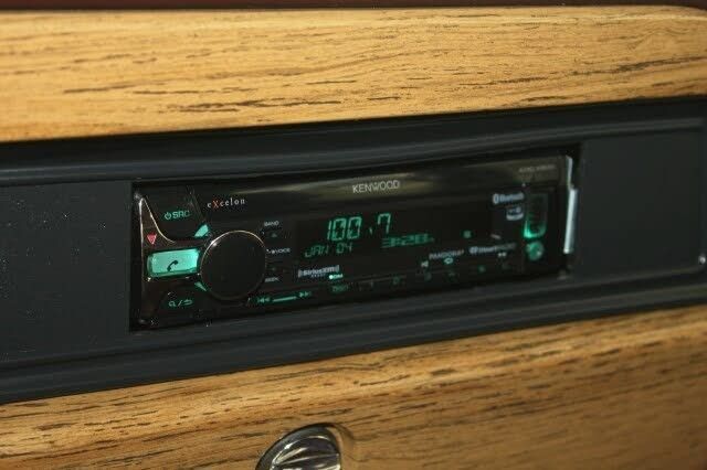 Used 1989 Jeep Grand Wagoneer AWD/4WD image 23