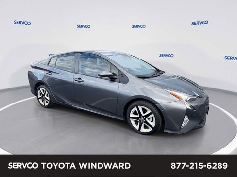 Used 2017 Toyota Prius Four Touring w/ Premium Convenience Package FWD image 1