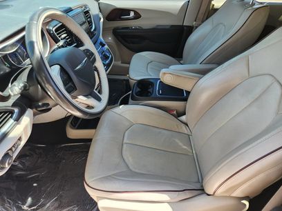 Used 2020 Chrysler Pacifica Limited
