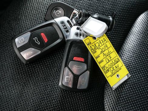 Used 2019 Audi Q7 3.0T Premium Plus w/ Premium Plus Package image 42