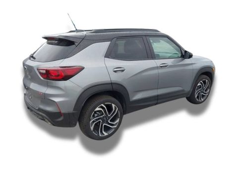 Used 2026 Chevrolet TrailBlazer RS FWD image 4