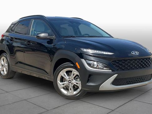 Certified 2023 Hyundai Kona SEL w/ Convenience Package AWD/4WD image 3