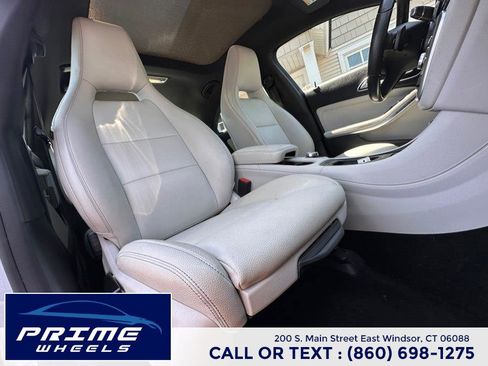 Used 2016 Mercedes-Benz CLA 250 image 17