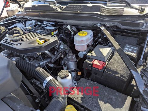 New 2025 RAM 3500 Big Horn AWD/4WD image 30