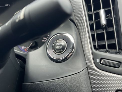 Used 2017 INFINITI Q50 Red Sport 400 AWD/4WD image 35