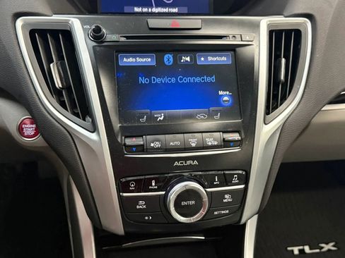 Used 2015 Acura TLX V6 w/ Technology Package FWD image 33