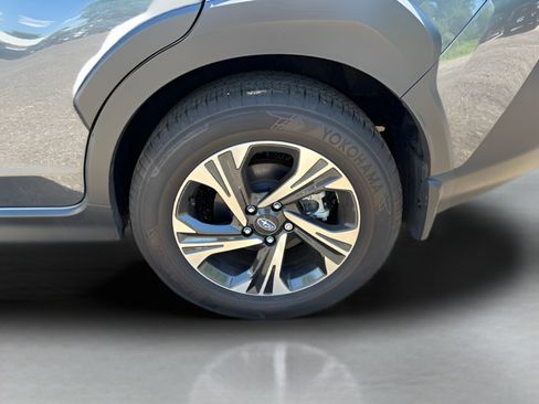 Used 2024 Subaru Crosstrek 2.0i Premium AWD/4WD image 23