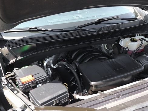 Used 2020 Chevrolet Silverado 1500 LT Trail Boss image 11