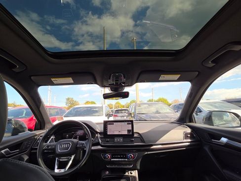 Used 2023 Audi SQ5 Premium Plus w/ Premium Plus Package image 20