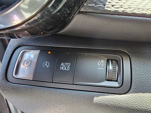 New 2026 Chevrolet Equinox LT w/ Safety and Technology Package FWD image 22