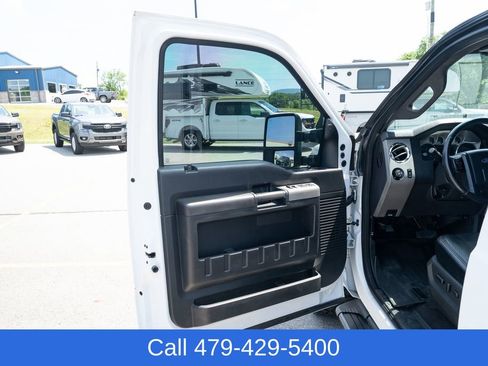 Used 2016 Ford F250 Lariat w/ Lariat Ultimate Package AWD/4WD image 13
