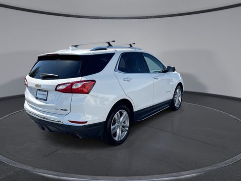 Used 2018 Chevrolet Equinox Premier w/ Infotainment II Package AWD/4WD image 7