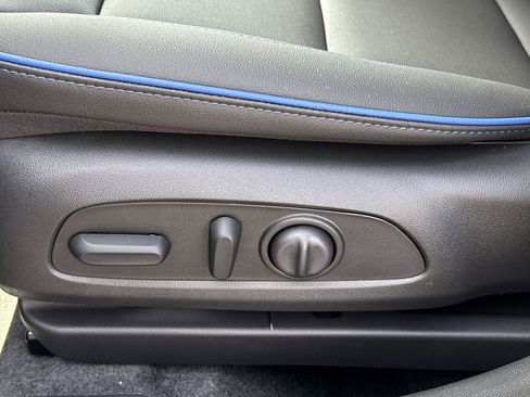 New 2026 Buick Envista Sport Touring w/ Convenience I Package FWD image 17