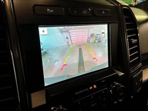 Used 2018 Ford F150 XLT w/ Equipment Group 302A Luxury image 24