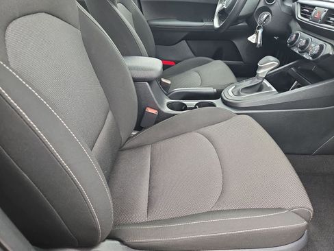 Used 2024 Kia Forte LXS FWD image 20