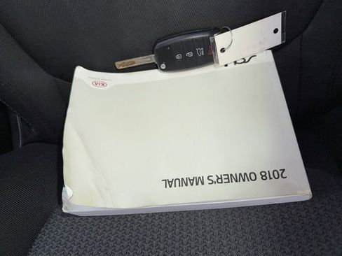 Used 2018 Kia Soul + image 20