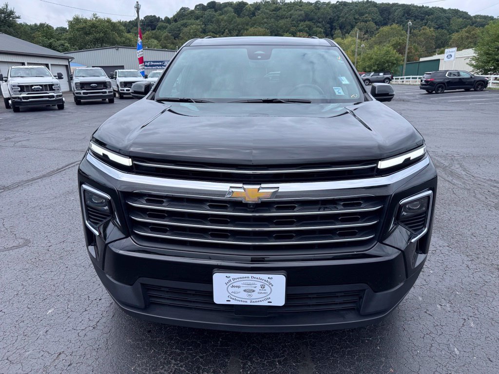 Used 2026 Chevrolet Traverse LT w/ Driver Confidence Package AWD/4WD image 5