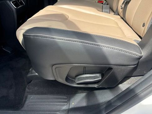 Certified 2023 Hyundai Santa Fe Limited FWD image 18