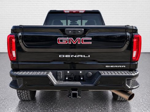 Used 2021 GMC Sierra 2500 Denali AWD/4WD image 3