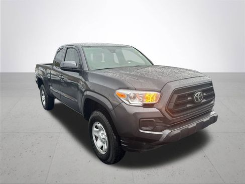 Used 2023 Toyota Tacoma SR image 5