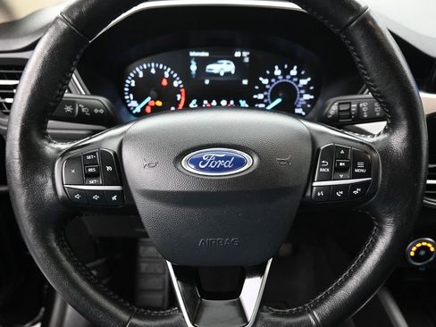 Used 2020 Ford Escape SEL image 14