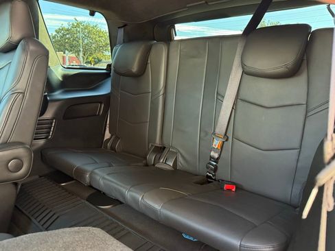 Used 2018 Cadillac Escalade Platinum image 26