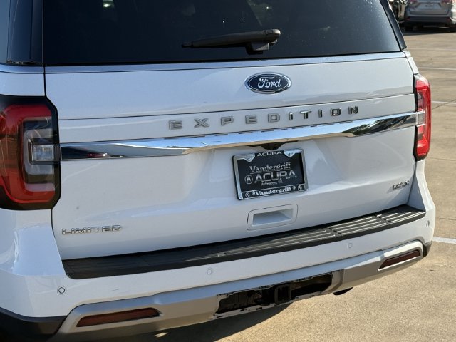 Used 2022 Ford Expedition Max Limited RWD image 6
