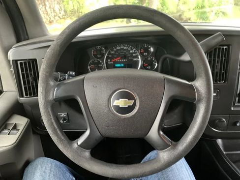 Used 2014 Chevrolet Express 2500 w/ Cold Climate Package image 9