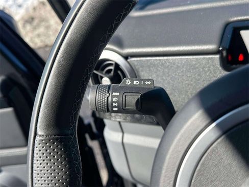 Used 2025 INEOS Grenadier Fieldmaster Edition image 22