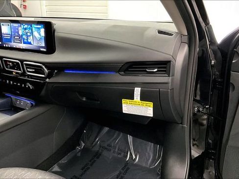 New 2026 Nissan Sentra SV w/ SV Convenience Package FWD image 30