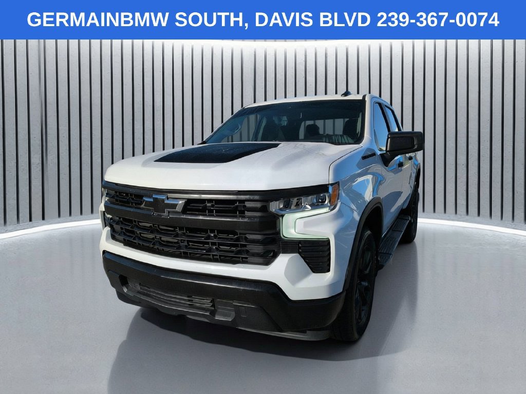 Used 2024 Chevrolet Silverado 1500 LT RWD image 9
