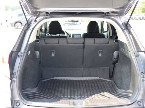Used 2016 Honda HR-V EX image 10