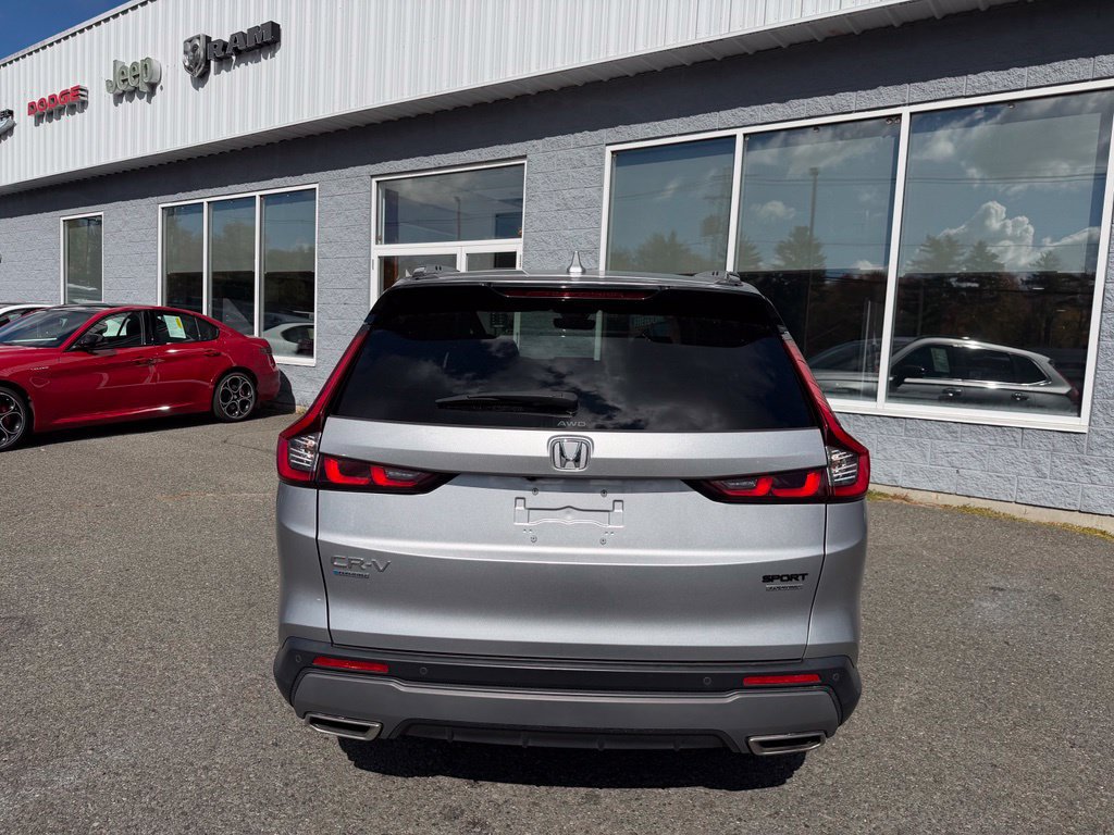 Used 2023 Honda CR-V Sport Touring image 4