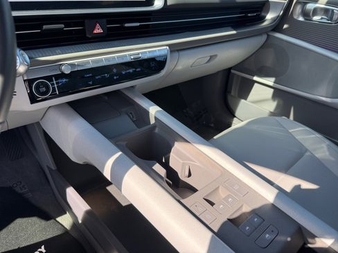 Used 2023 Hyundai Ioniq 6 SEL w/ Cargo Package RWD image 13