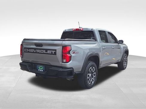 Certified 2023 Chevrolet Colorado Z71 w/ Z71 Convenience Package 2 AWD/4WD image 5