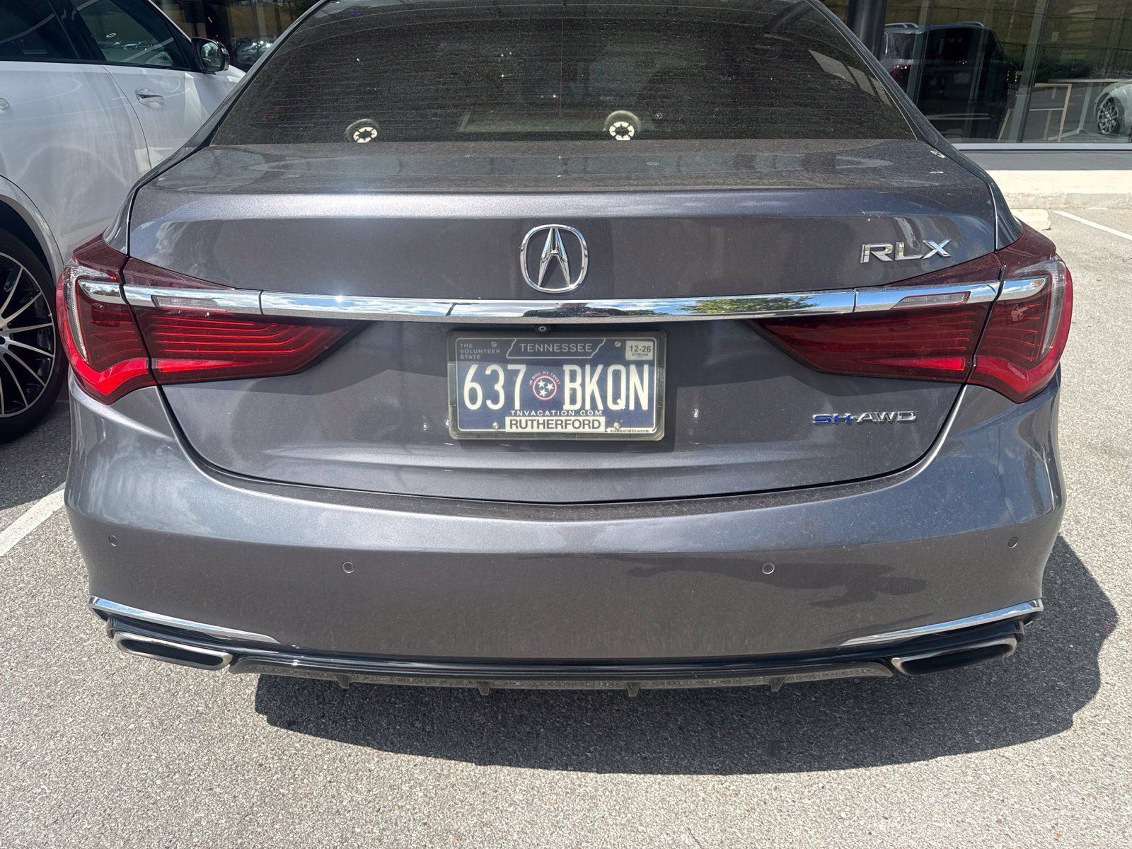 Used 2018 Acura RLX w/ Advance Package AWD/4WD image 4