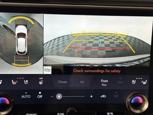 Used 2025 Lexus RX 450h AWD w/ Luxury Package image 13