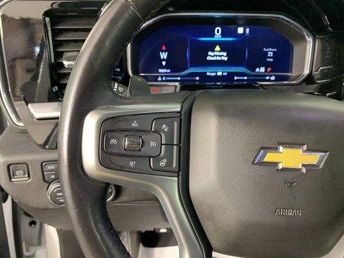 Used 2023 Chevrolet Silverado 1500 LTZ w/ LTZ Convenience Package II AWD/4WD image 18