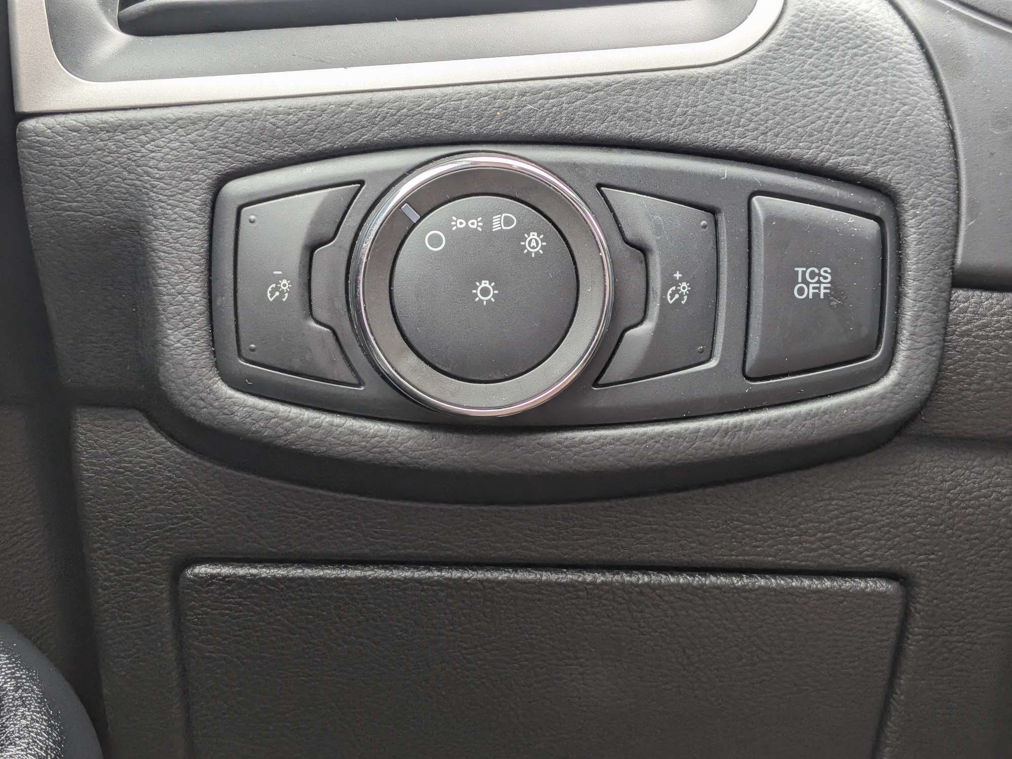 Used 2022 Ford Edge SEL AWD/4WD image 24