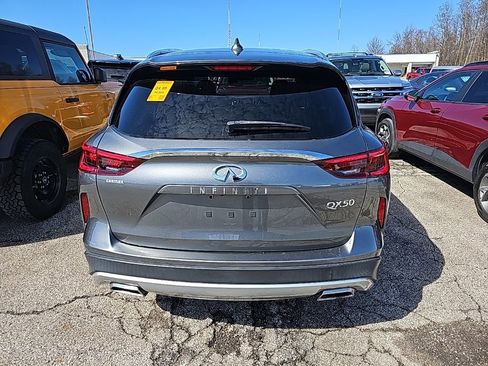 Used 2019 INFINITI QX50 Luxe w/ Navigation Package image 10