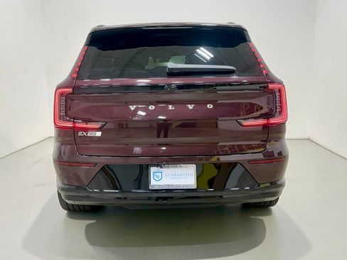 Used 2025 Volvo EX90 Ultra AWD/4WD image 17