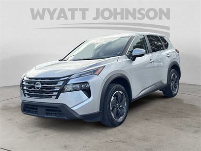 Used 2024 Nissan Rogue SV