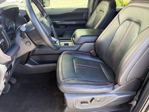 Used 2023 Ford Expedition Limited RWD image 13
