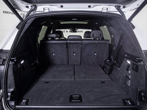 Used 2023 BMW X7 xDrive40i w/ M Sport Package image 10