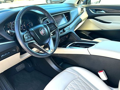 Used 2022 Buick Enclave Avenir w/ Avenir Technology Package image 12