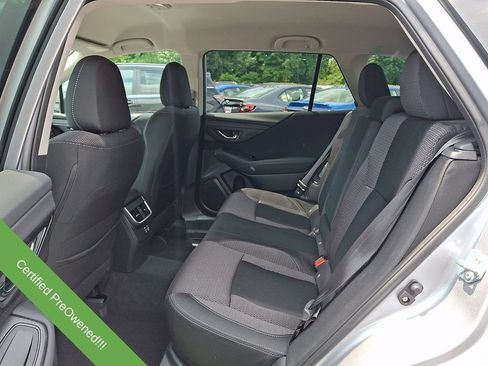 Used 2025 Subaru Outback Premium AWD/4WD image 10